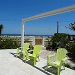 Nyaraló At Seafront With Private Garden-655 *