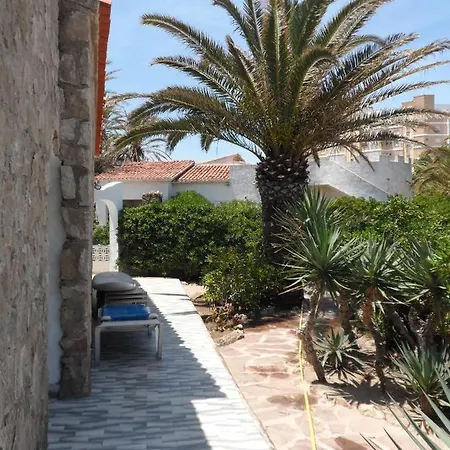 Holiday home At Seafront With Private Garden-655 *